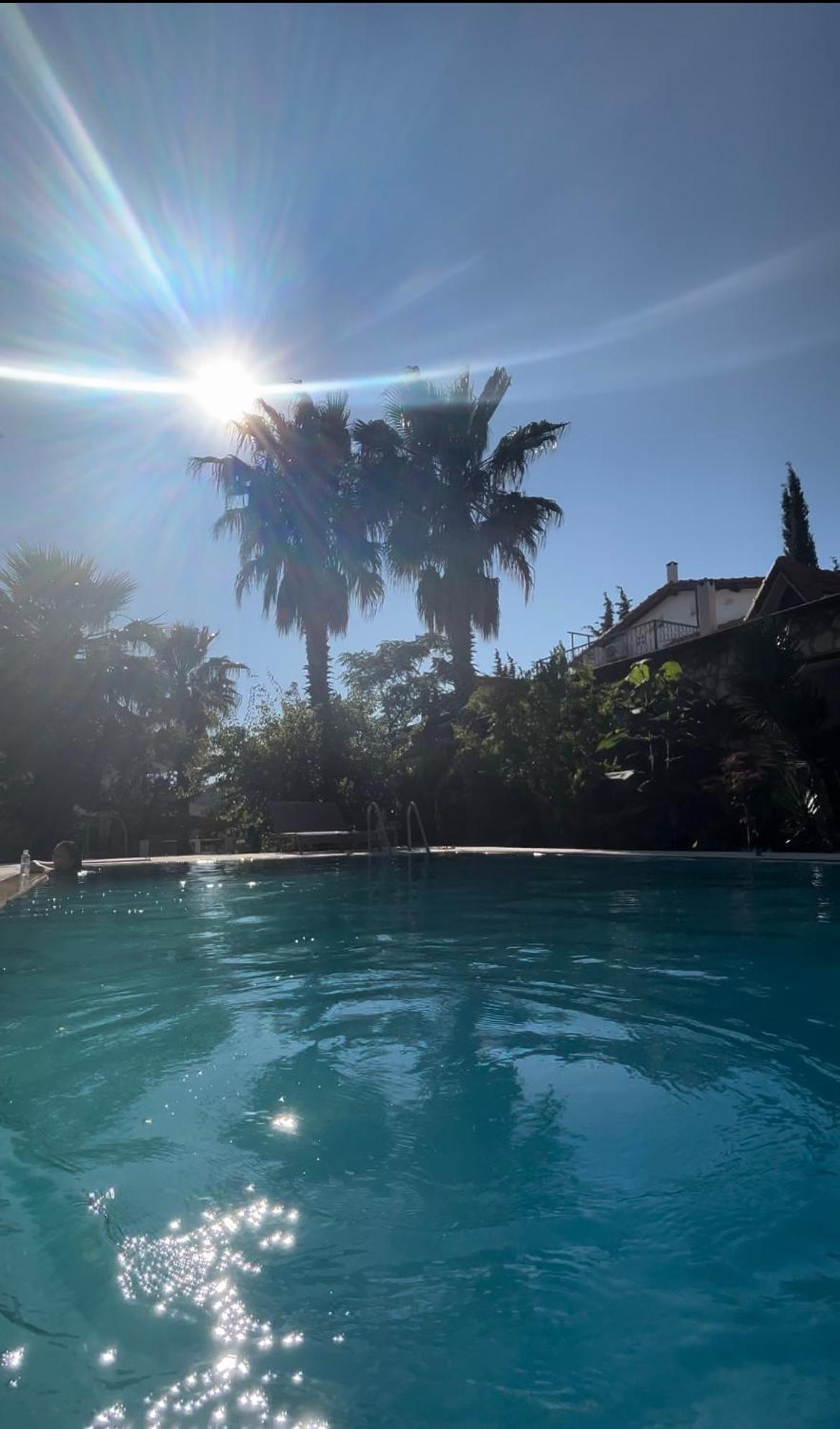 Urla Bella Hotel Bagian luar foto